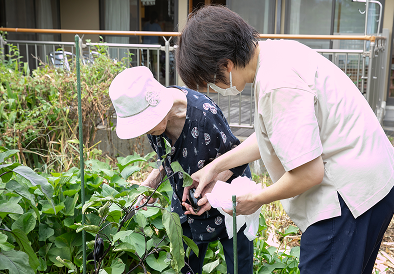 ご利用者様と職員にやさしい環境と、
自然に囲まれた立地